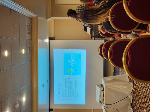 Karen Facilitating Workshop at MASCA Conference in Dover, Delaware_1